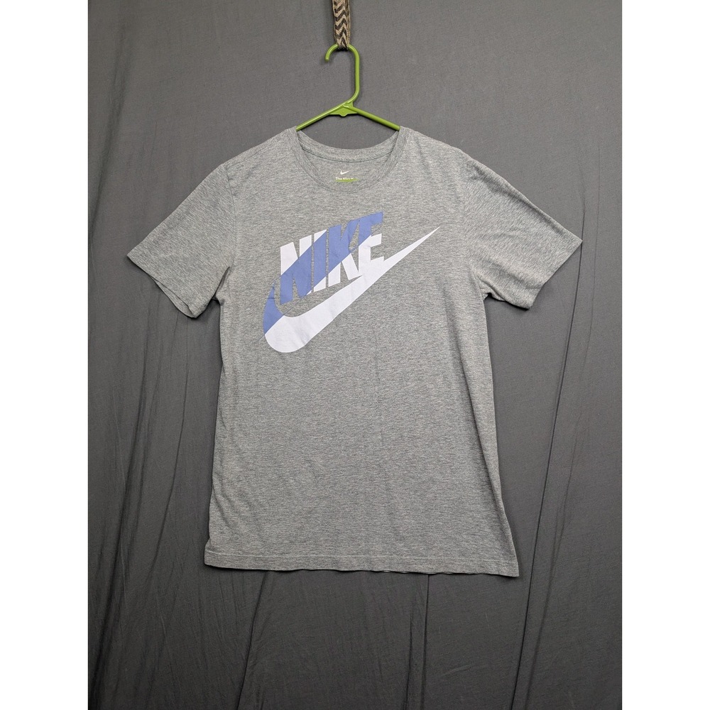 Nike Men's Short Sleeve T Shirt Size Small Gray white and blue logo striped